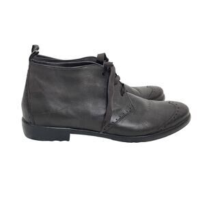 Homers Saqueto Size 9 Dark Brown Leather Lace Up Wing Tip Booties Made in Spain